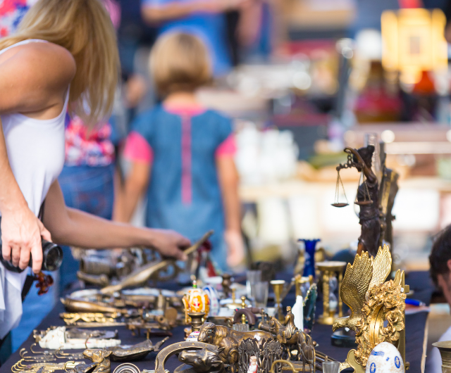 Les brocantes et marchés aux puces